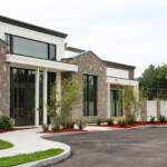 019 Noahs Event Entry Landscaping